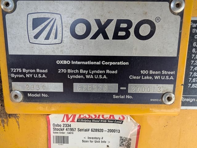 Image of Oxbo 2334 equipment image 4