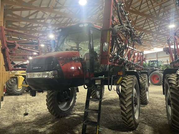 Image of Case IH Patriot 3340 equipment image 3