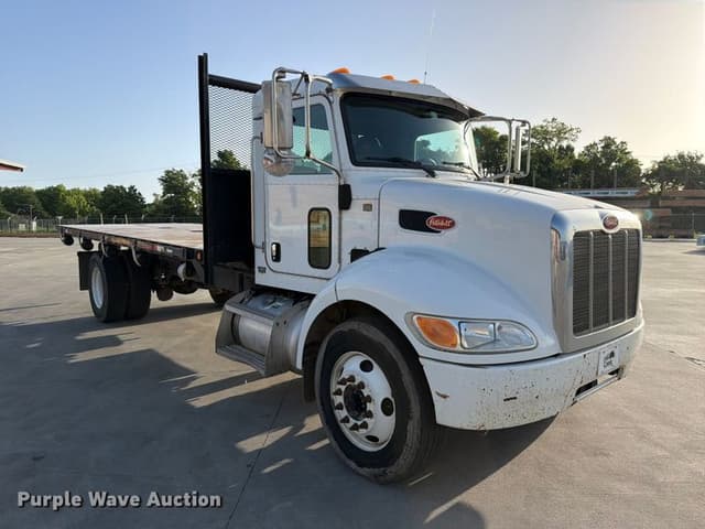 Image of Peterbilt 337 equipment image 2