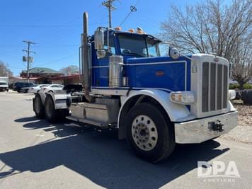 Main image Peterbilt 389