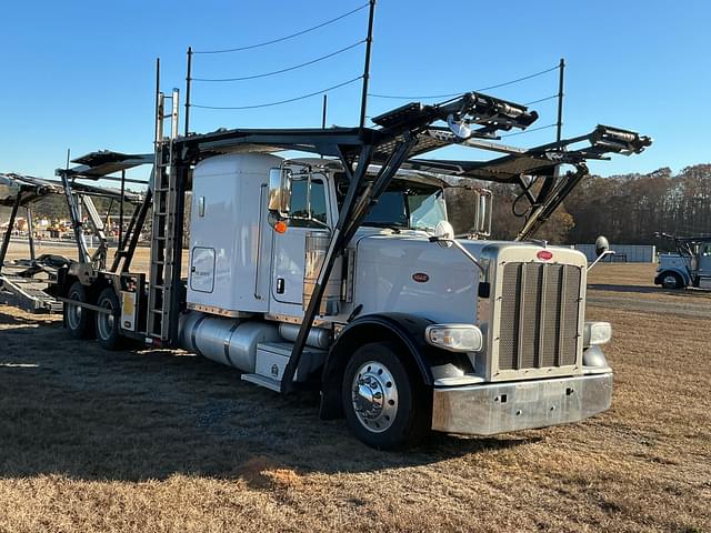 Image of Peterbilt 389 equipment image 4