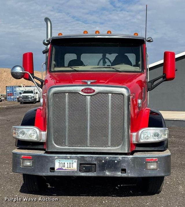 Image of Peterbilt 567 equipment image 1