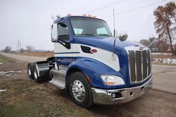 Main image Peterbilt 579