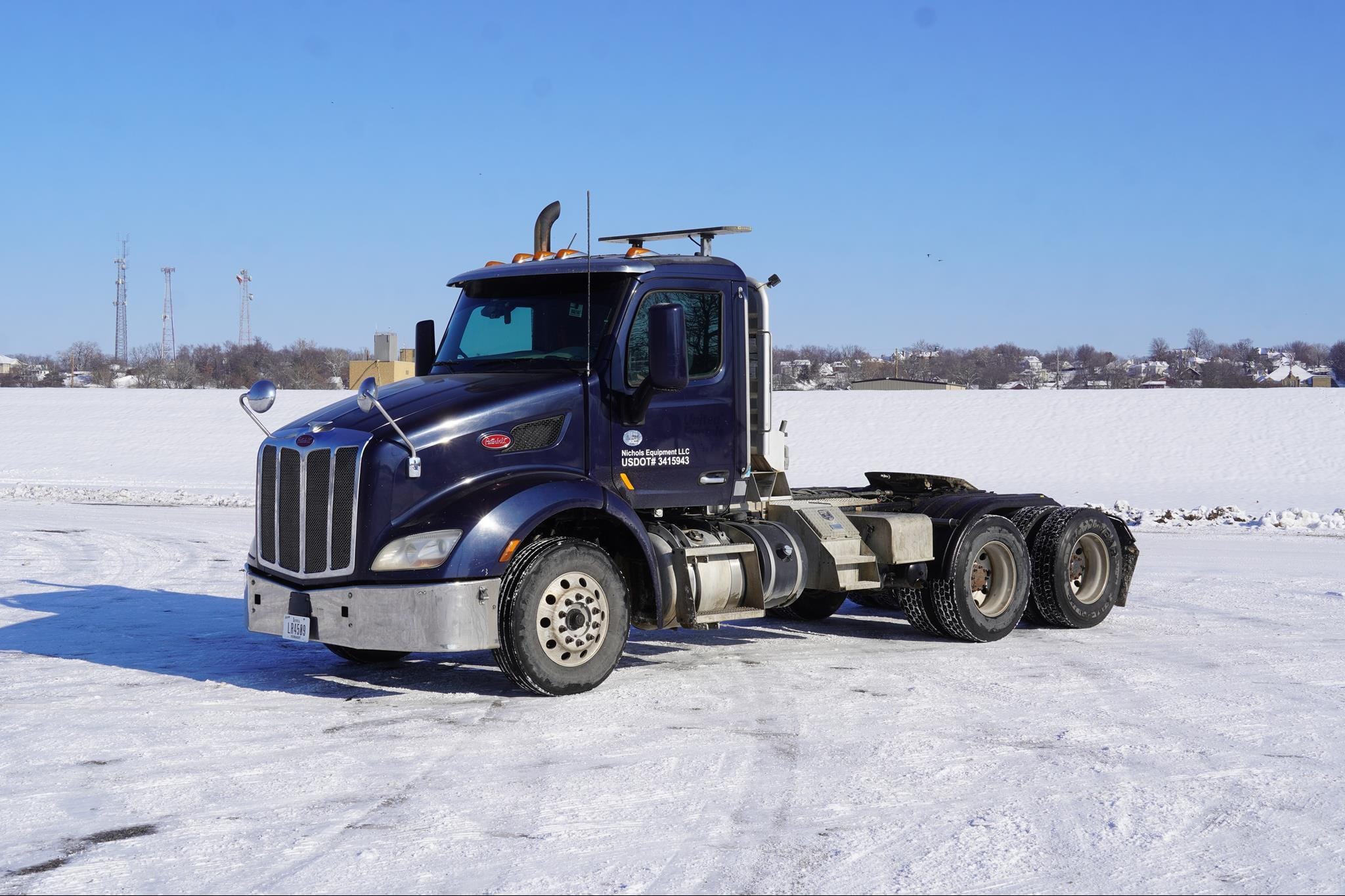 2018 Peterbilt 579 Equipment Image0