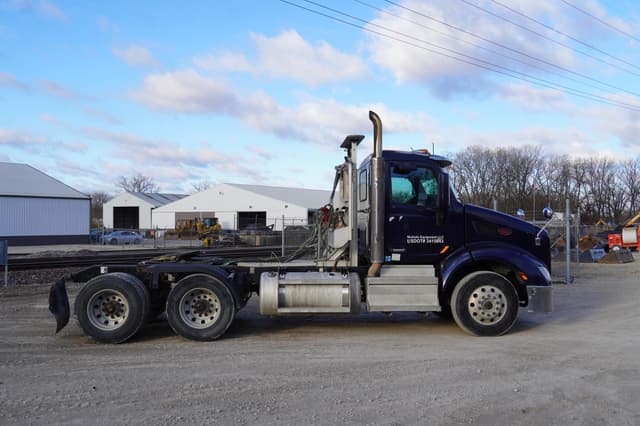 Image of Peterbilt 579 equipment image 4