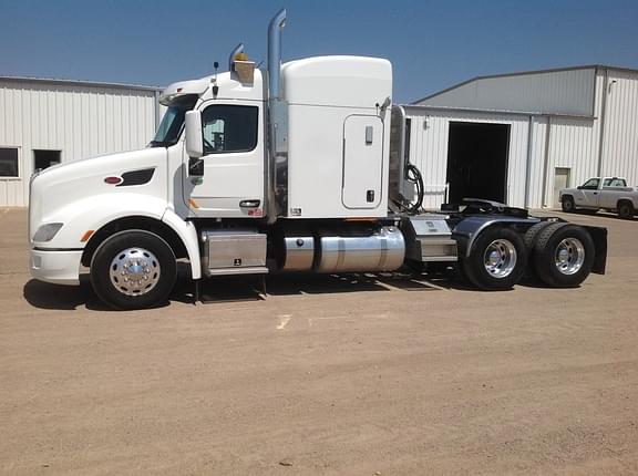 Image of Peterbilt 579 Primary image