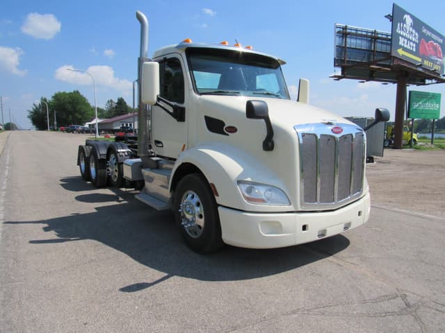 Image of Peterbilt 579 equipment image 1