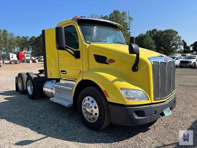 Image of Peterbilt 579 equipment image 2