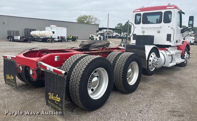 Image of Peterbilt 579 equipment image 4