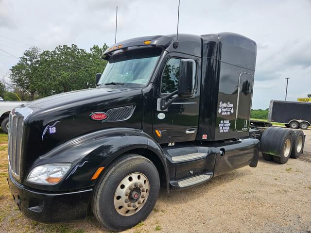 Image of Peterbilt 579 equipment image 1