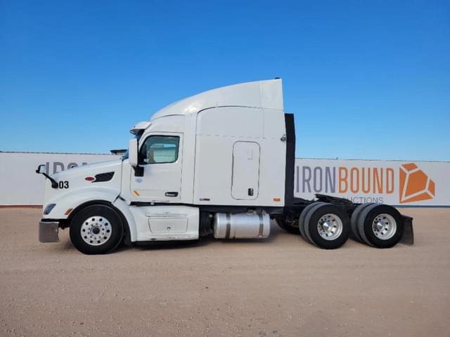 Image of Peterbilt 579 equipment image 1