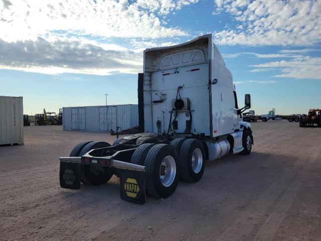 Image of Peterbilt 579 equipment image 4