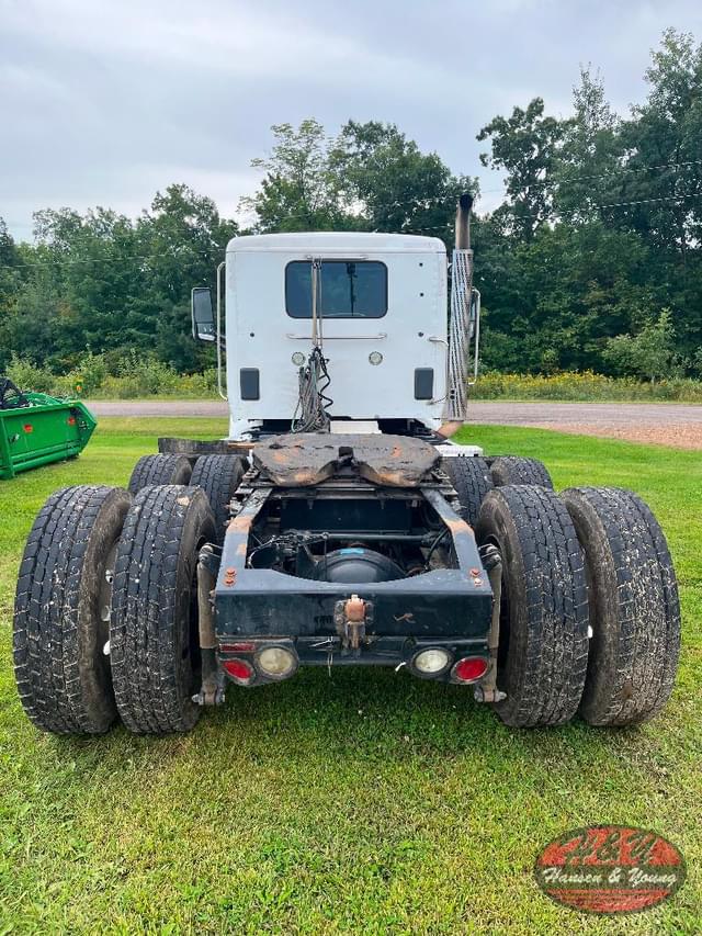 Image of Peterbilt 579 equipment image 3