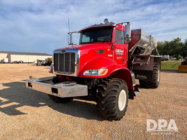 Image of Peterbilt PB348 equipment image 1