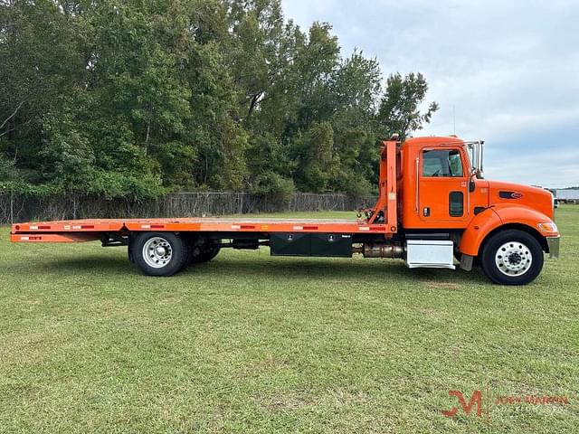 Image of Peterbilt 357 equipment image 1