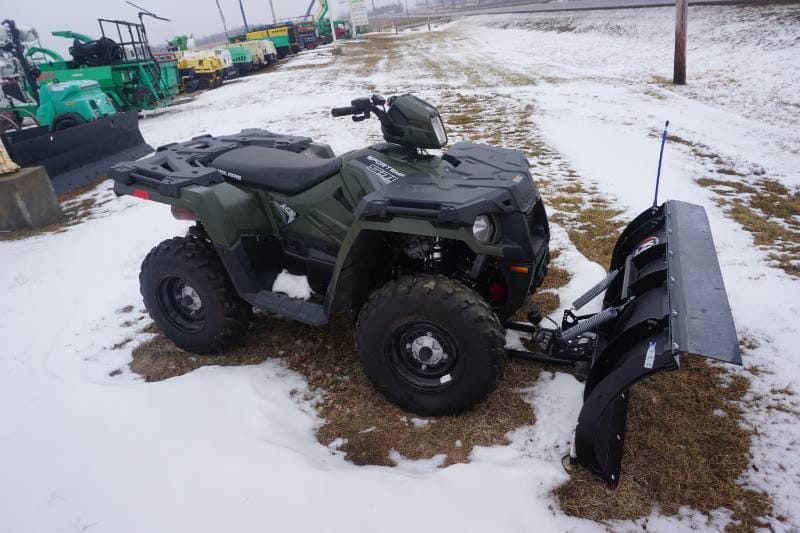 Main image Polaris 570EFI