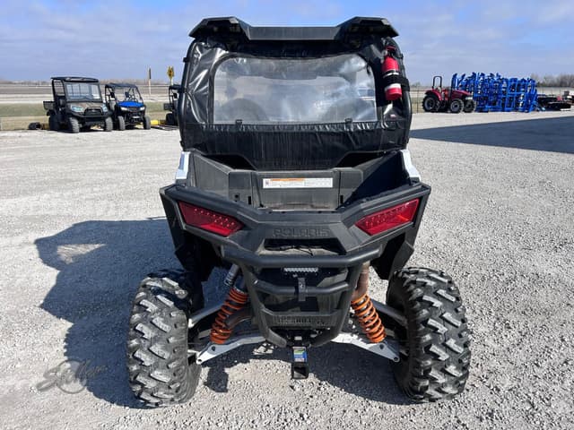 Image of Polaris RZR 1000 equipment image 3