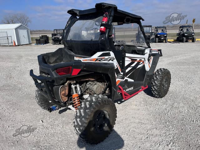 Image of Polaris RZR 1000 equipment image 2