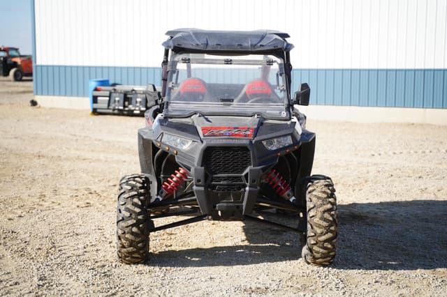 Image of Polaris RZR XP 1000 equipment image 1