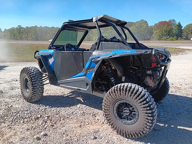 Image of Polaris RZR XP equipment image 4