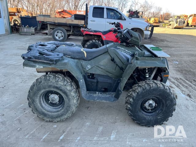 Image of Polaris Sportsman 570 equipment image 3