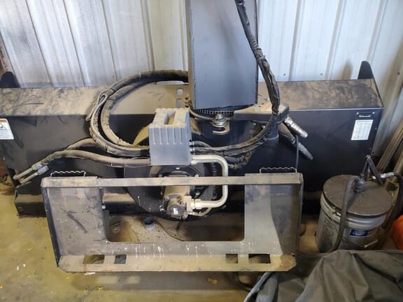 Main image Quick Attach 2410XL