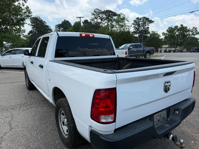 Image of Dodge Ram 1500 equipment image 3
