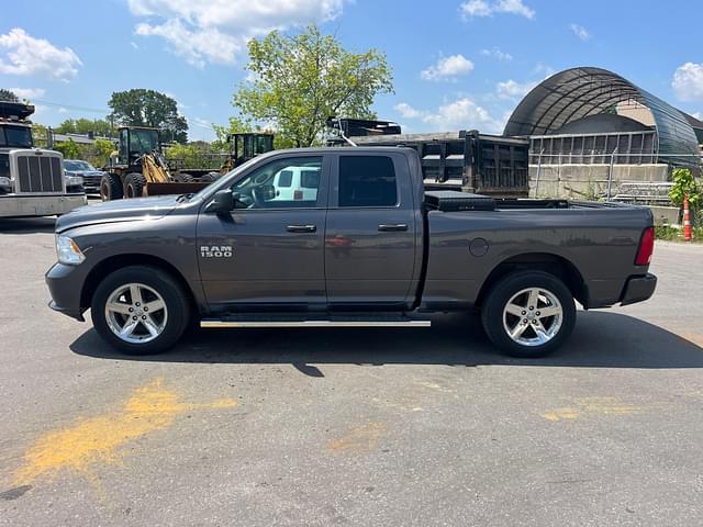 Image of Dodge Ram 1500 equipment image 1