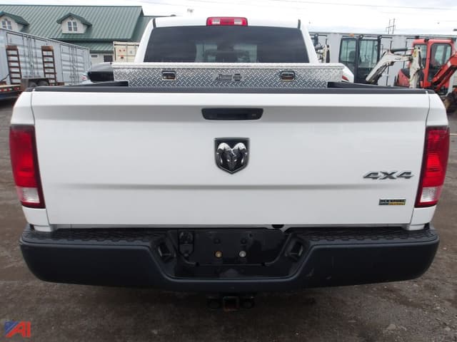Image of Dodge Ram 1500 equipment image 3