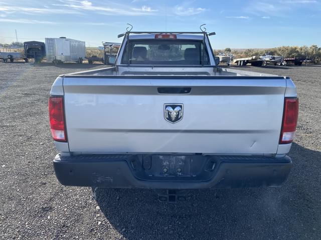 Image of Dodge Ram 1500 equipment image 3