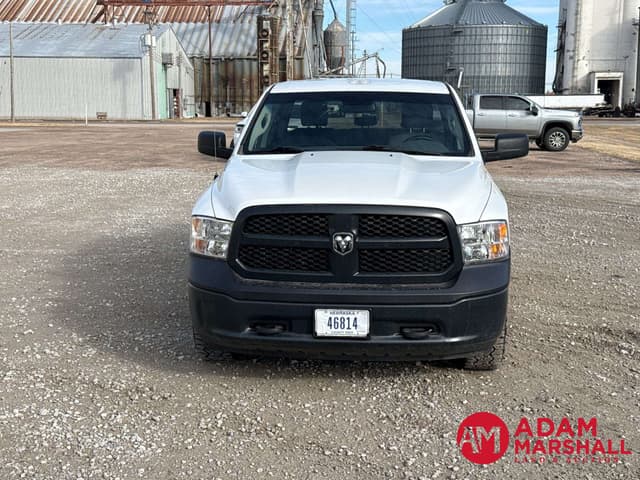 Image of Dodge Ram 1500 equipment image 3