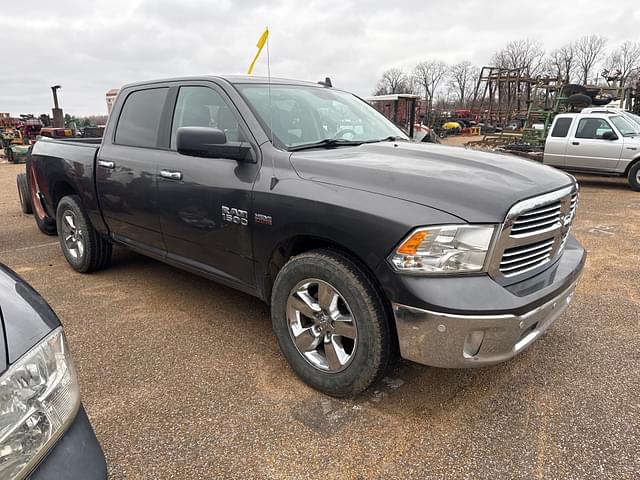 Image of Dodge Ram 1500 equipment image 1