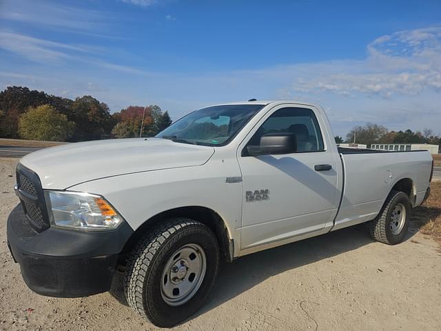 Image of Dodge Ram 1500 equipment image 1