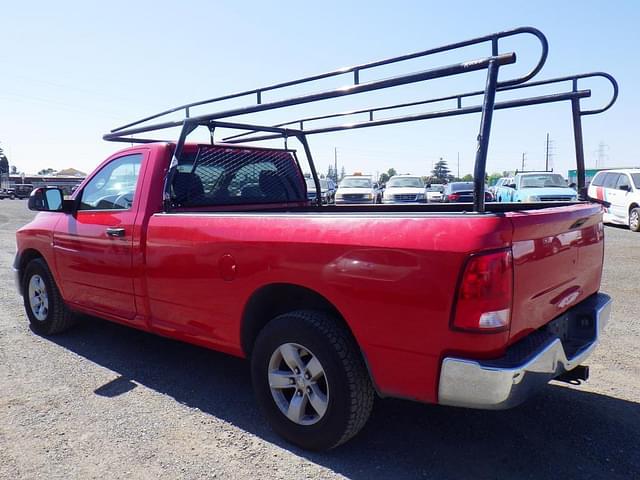 Image of Dodge Ram 1500 equipment image 3