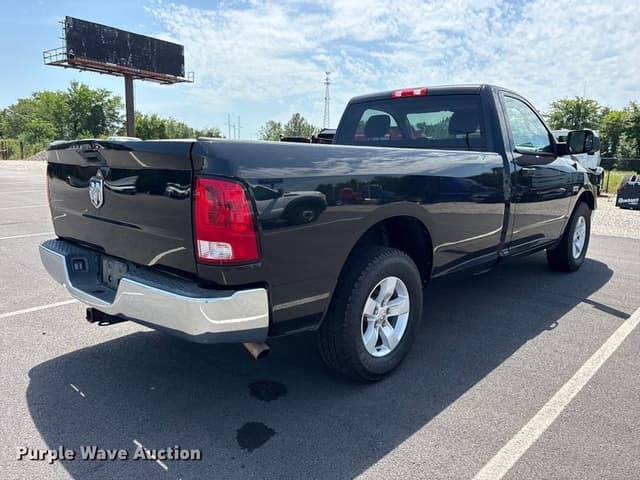 Image of Dodge Ram 1500 equipment image 4
