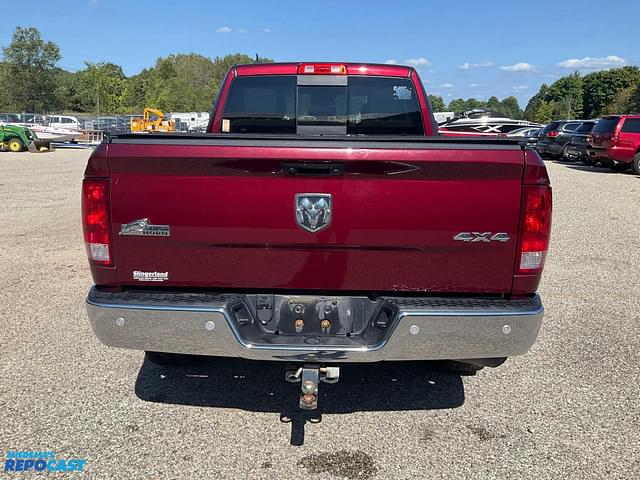 Image of Dodge Ram 1500 equipment image 3