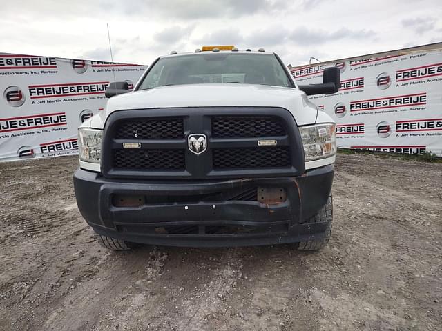 Image of Dodge Ram 2500 equipment image 1