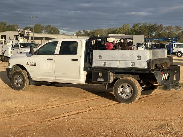 Image of Dodge Ram 2500 equipment image 1