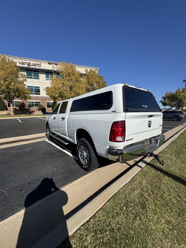 Image of Dodge Ram 2500HD equipment image 1