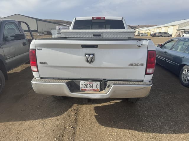 Image of Dodge Ram 2500HD equipment image 4