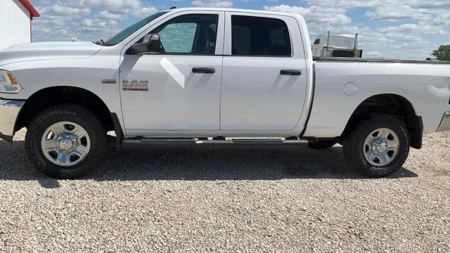 Image of Dodge Ram 2500 equipment image 1