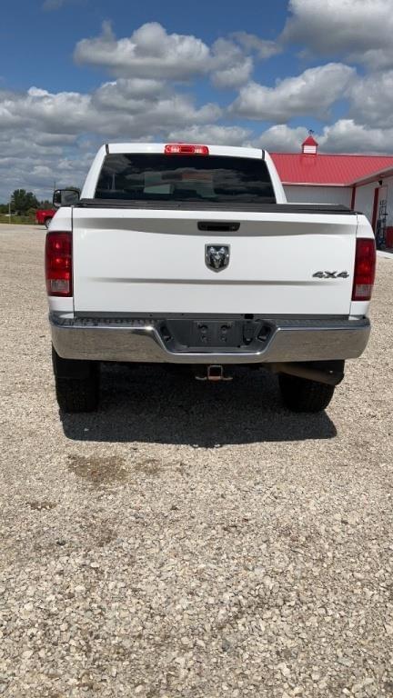 Image of Dodge Ram 2500 equipment image 2