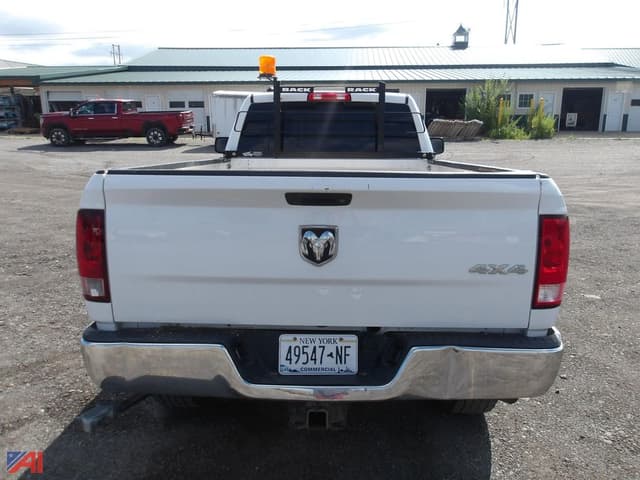 Image of Dodge Ram 2500 equipment image 4