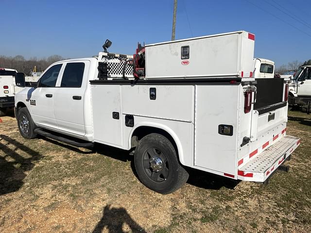 Image of Dodge Ram 2500 equipment image 1