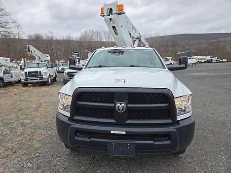 Image of Dodge Ram 3500 equipment image 1