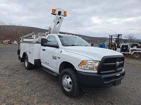 Image of Dodge Ram 3500 equipment image 2