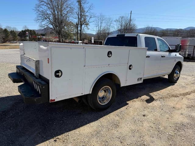 Image of Dodge Ram 3500 equipment image 2