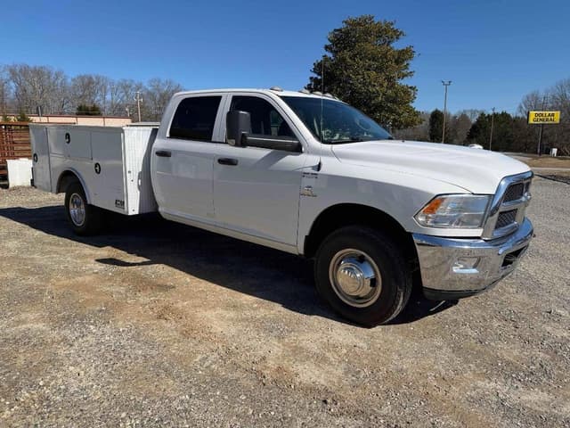 Image of Dodge Ram 3500 equipment image 1
