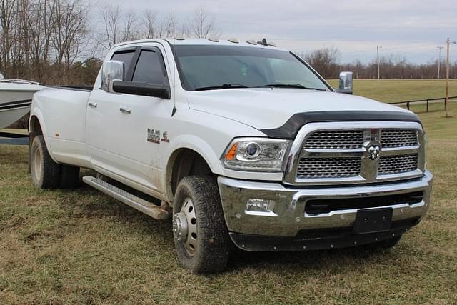 Image of Dodge Ram 3500 equipment image 2