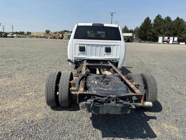 Image of Dodge Ram 3500 equipment image 3